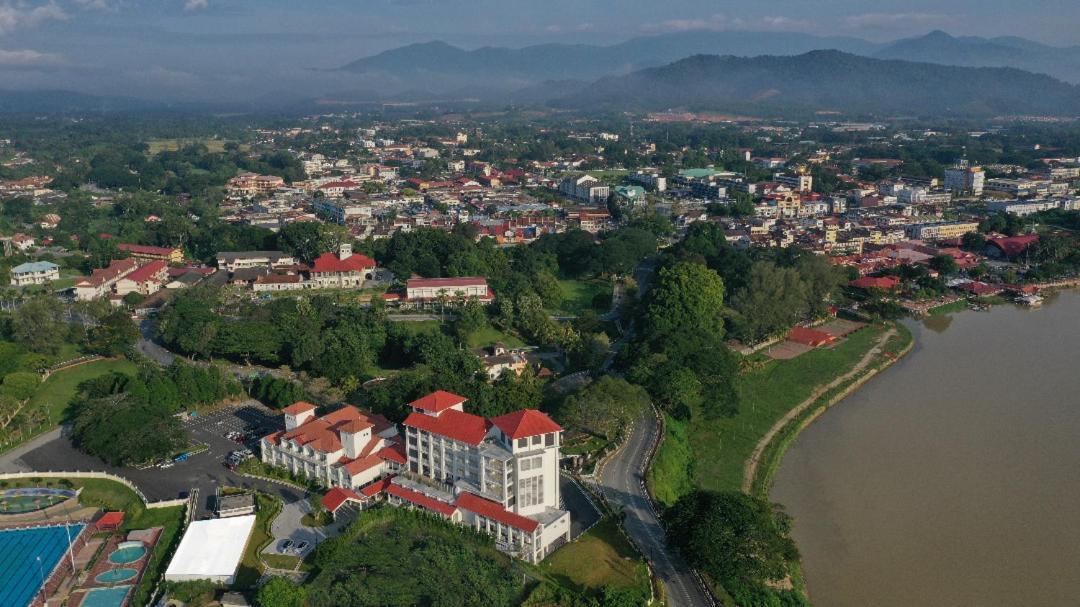 Hotel Casuarina@Kuala Kangsar Dış mekan fotoğraf